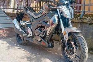 UM XTREET 125cc LIQUID COOLED