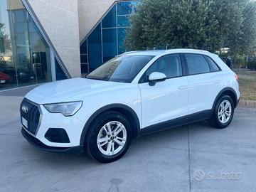 Audi Q3 35 TDI quattro S tronic Business advanced 