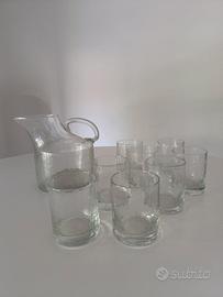 caraffa e bicchieri in vetro murano