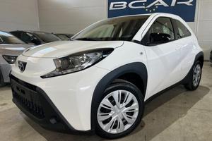 TOYOTA Aygo X 1.0 VVT-i 72 CV 5 porte Active / U