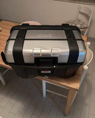 Valige givi trekker 33