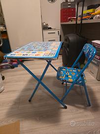 Banchetto scuola con sedia