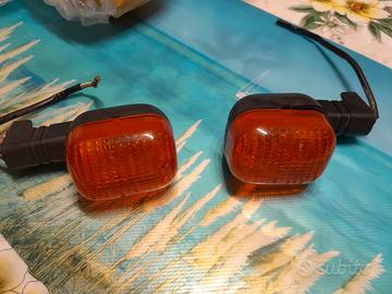 indicatori direzione  yamaha tt 600 del 2001
