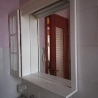 armadietto con specchio con luce x bagno 