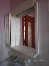 armadietto con specchio con luce x bagno 