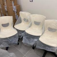 n. 4 sedie azienda "Arca distribution"