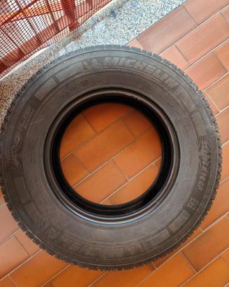 Gomme Michelin furgone Camper