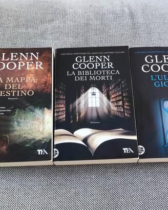 3 volumi di Glenn Cooper, nuovi, completi.