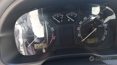 Skoda Octavia berlina 5 porte - 1600 benzina- 78CV