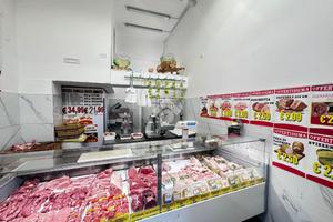 NEGOZIO A NAPOLI