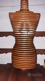 scultura legno massello a forma di busto femminile