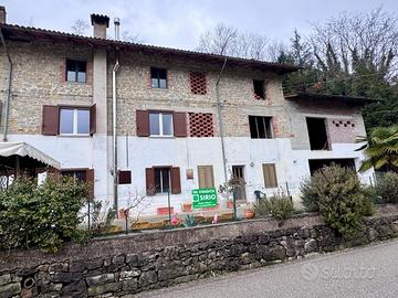 CASA FRIULANA CON DUE UNITA' - POSSIBILITA' DI...
