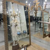 Specchio grande con cornice foglia oro