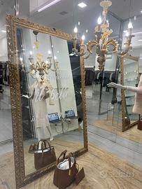 Specchio grande con cornice foglia oro
