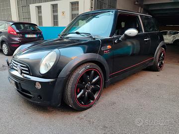 MINI One 90 cv r50