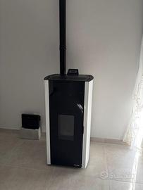 Stufa a pellet nuova