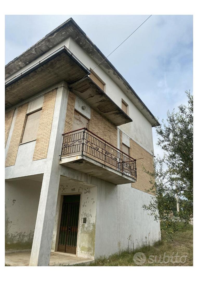 Terreno e casa colonica nel comune di OFFIDA (AP) - Vista 4