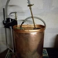 Pompa irrorazione antiquariato in ferro e rame