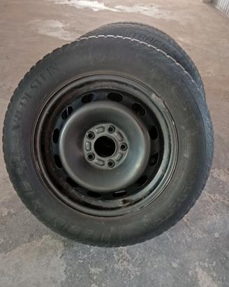 4 cerchi R15 in ghisa per Ford Focus 2004-2011