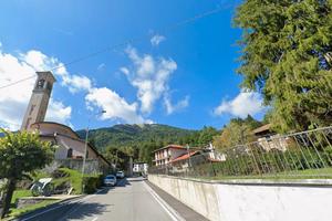 Quadrilocale con giardino privato a Como