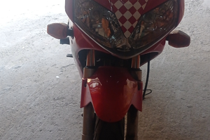 Honda cbr125r