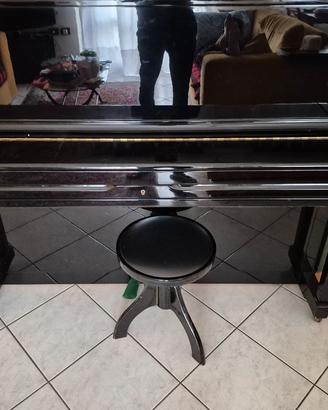 Pianoforte a muro Strindberg