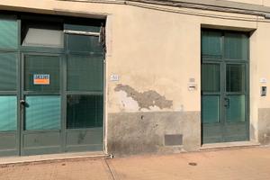 Locale commerciale 2 stanze +bagno e ripostiglio