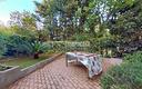 pineta-via-del-golf-giardino-e-posto-auto-priv