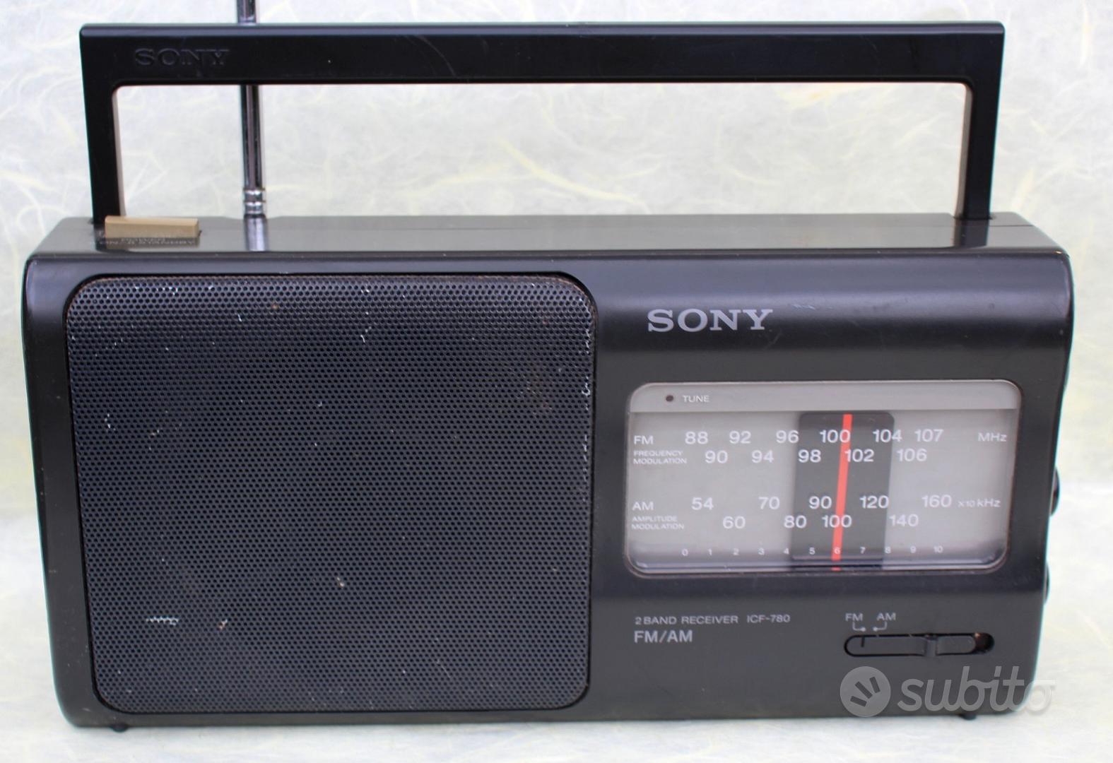 Vintage Sony FM/AM 2 Band Receiver Radio Model ICF-780 Tested Working Great