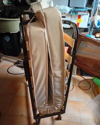 Letto singolo con materasso