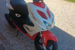 Yamaha Aerox R50 2T (2015)