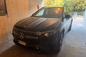 Mercedes EQA