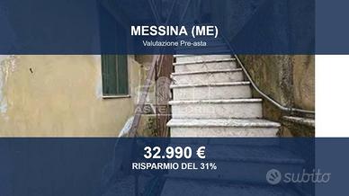 Immobile in asta di 203 m² con più di 5 locali a M