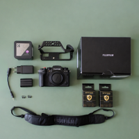 Fujifilm X‑T4 – 29K Scatti – 4 Batterie - SmallRig