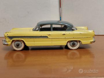 Dinky Toys Hudson no Politoys Mebetoys Corgi 