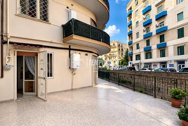 Ampio appartamento con terrazzo e balconata - lu