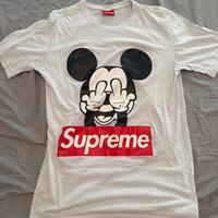 T-shirt Supreme