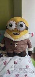 minion gigante Kevin pupazzo