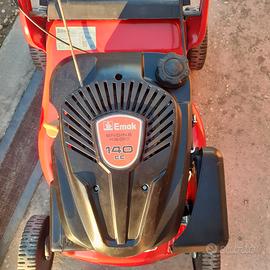 tagliaerba nuova oleomac completa di cesta