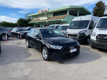 AUDI A1 SPB 25 TFSI Business NAVIG/PDC/CARPLAY