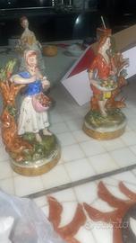 Statue in porcellana antiche