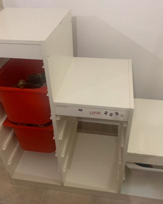 Coppia mobili portagiochi Ikea