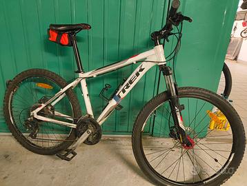 Bicicletta MTB Trek taglia M