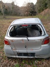 interni yaris 2008-2012