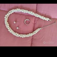 collana di perle completo anello e orecchini  