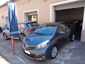 Toyota Yaris 1.4 D-4D Lounge M-MT (FINANZIABILE)
