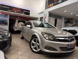 Opel Astra GTC 1.7 CDTI 101CV 3 porte Cosmo