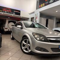 Opel Astra GTC 1.7 CDTI 101CV 3 porte Cosmo