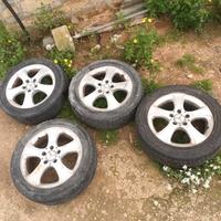 cerchi in lega con gomme R16