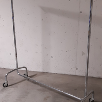 Stand per abbigliamento